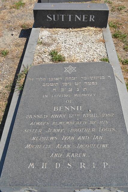 SUTTNER Bennie -1982