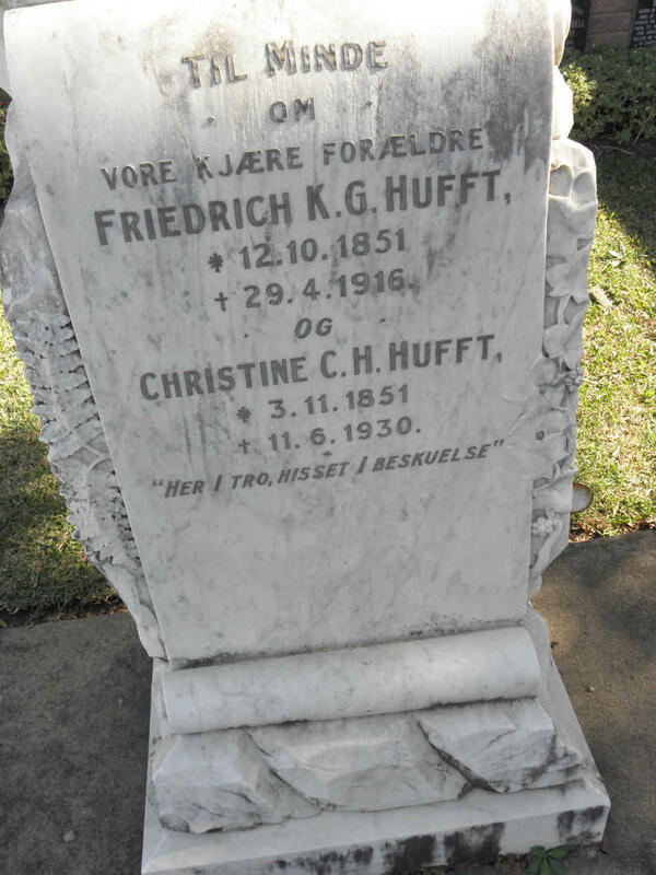 HUFFT Friedrich K.G. 1851-1916 & Christine C.H. 1851-1930
