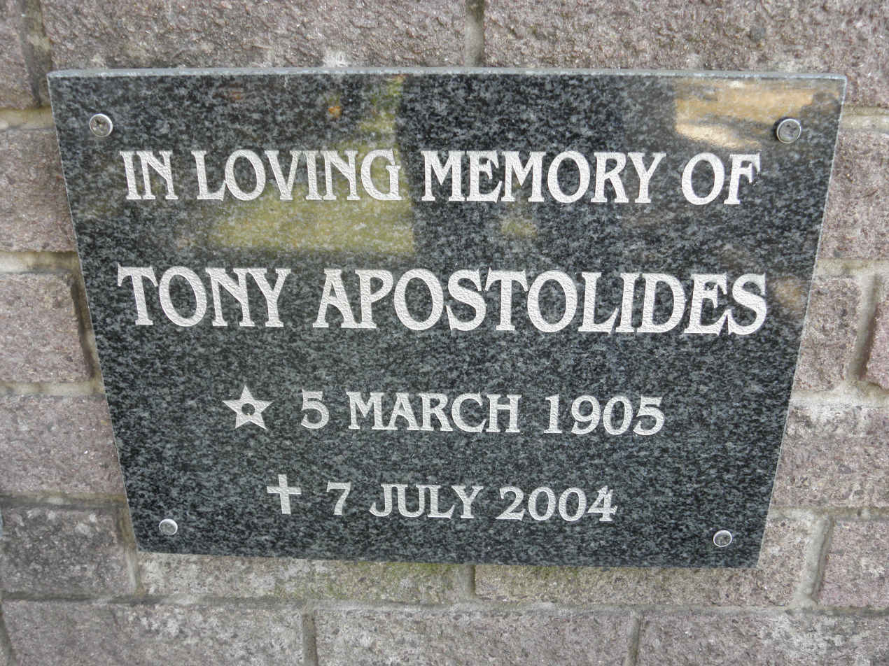 APOSTOLIDES Tony 1905-2004