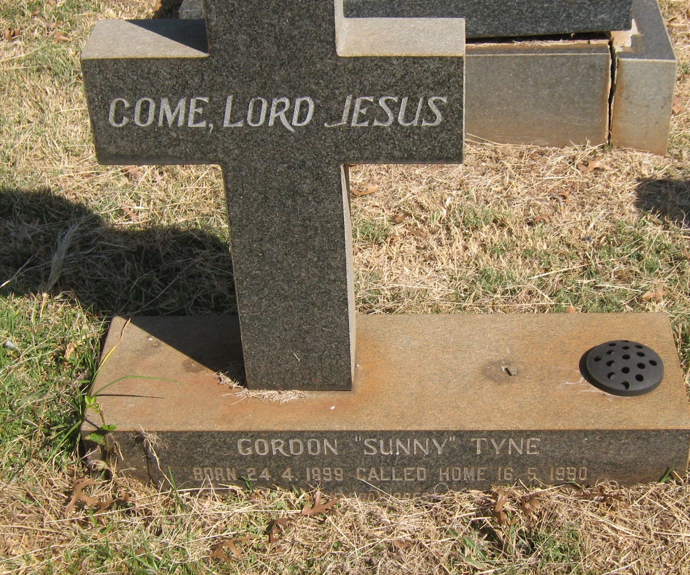 TYNE Gordon 1899-1990