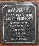 OUDTSHOORN Riaan, van Rhede van 1975-2014