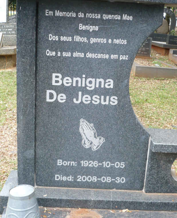 JESUS Benigna, de 1926-2008