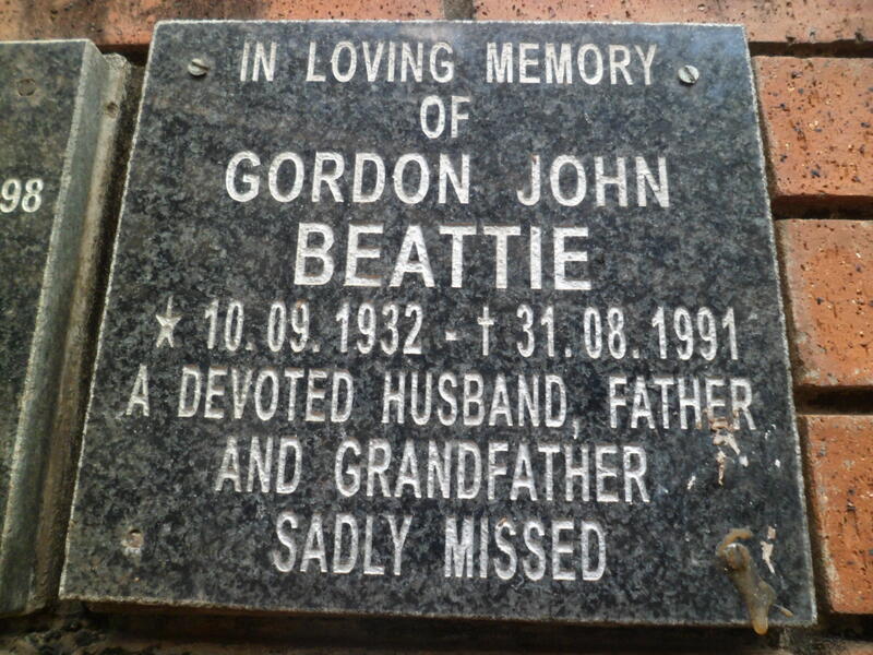 BEATTIE Gordon John 1932-1991