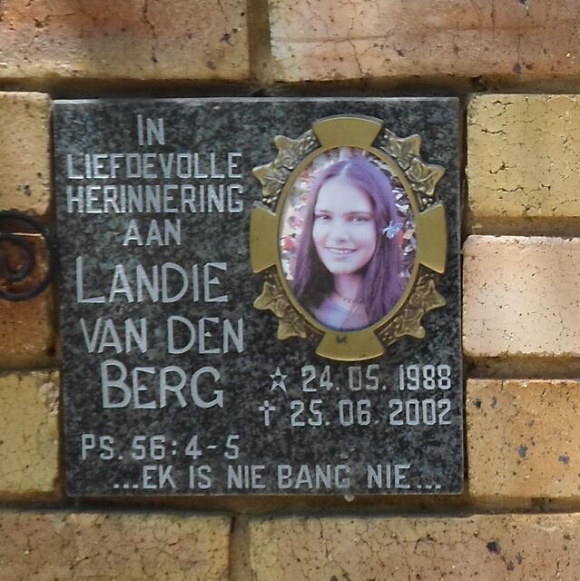 BERG Landie, van den 1988-2002