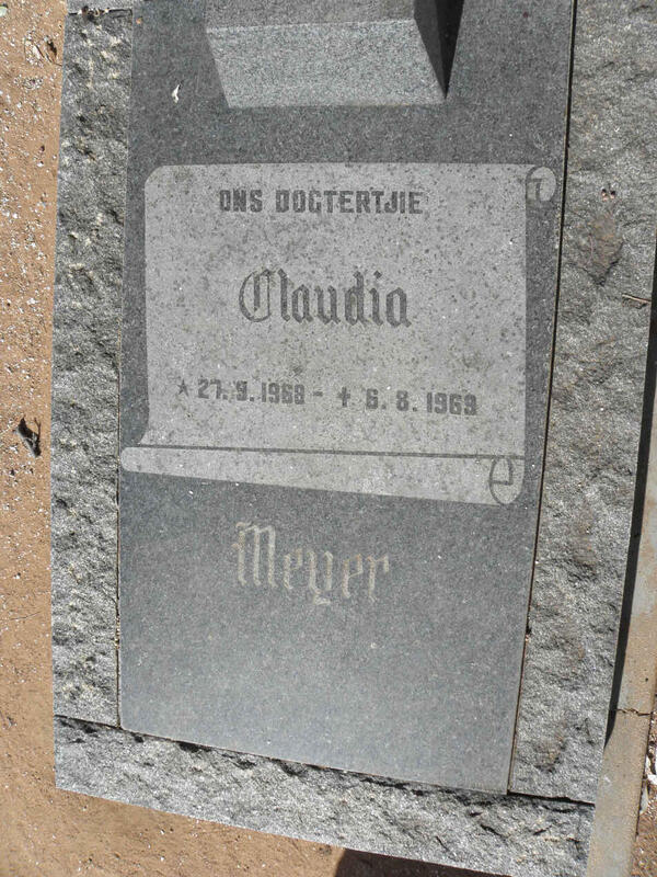 MEYER Claudia 1968-1969