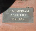 FIFE Alan Hoyle 1909-1997 & Kay 1916-2002 :: FIFE Janet 1951-1985 :: FIFE Niel Hoyle 1944-1994