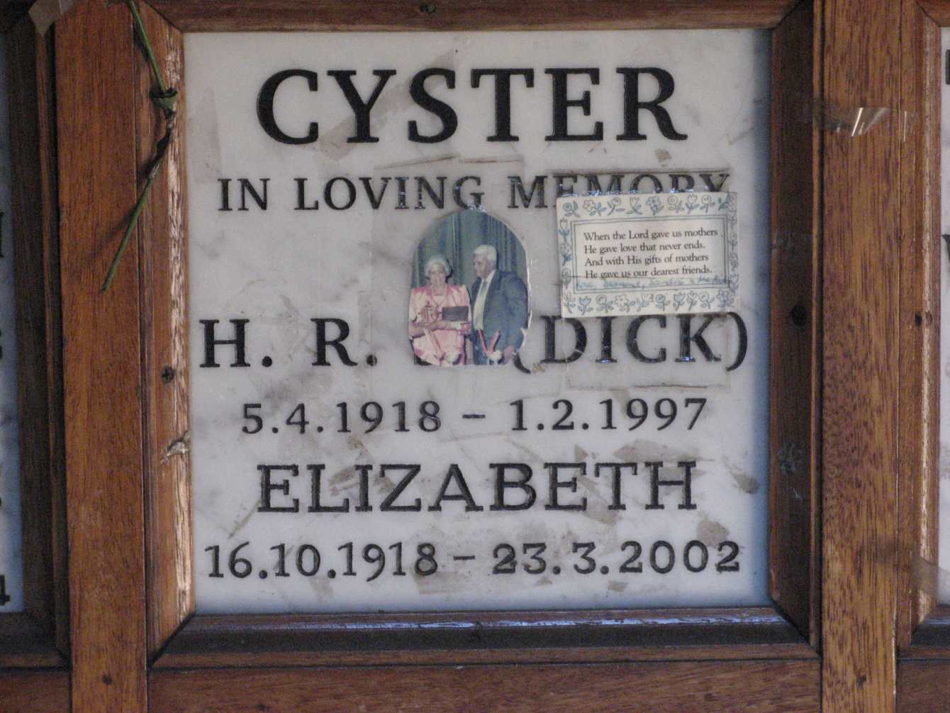 CYSTER H.R. 1918-1997 & Elizabeth 1919-2002