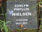 NIELSEN Evelyn Phyllis 1918-2002