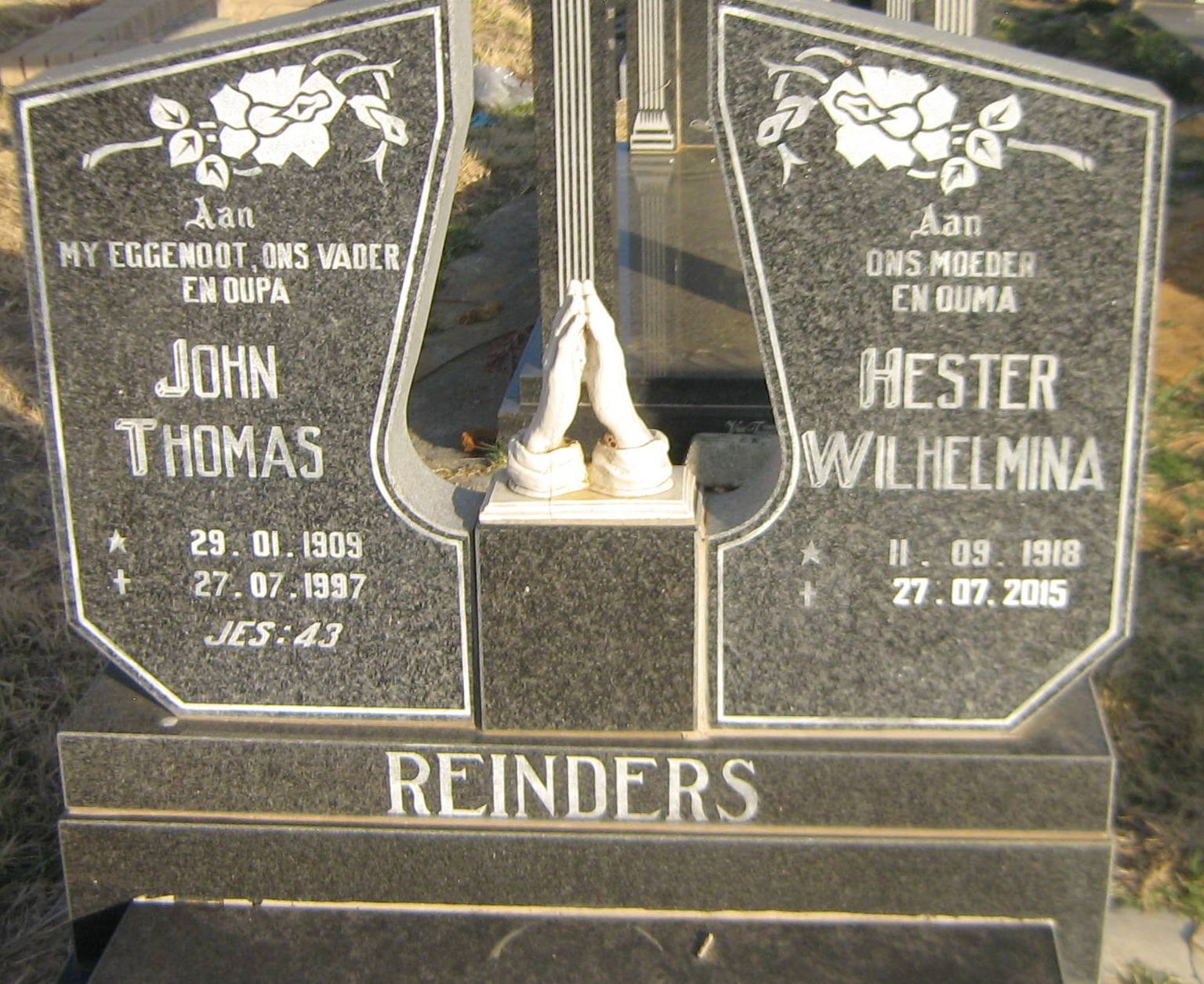 REINDERS John Thomas 1909-1997 & Hester Wilhelmina 1918-2015