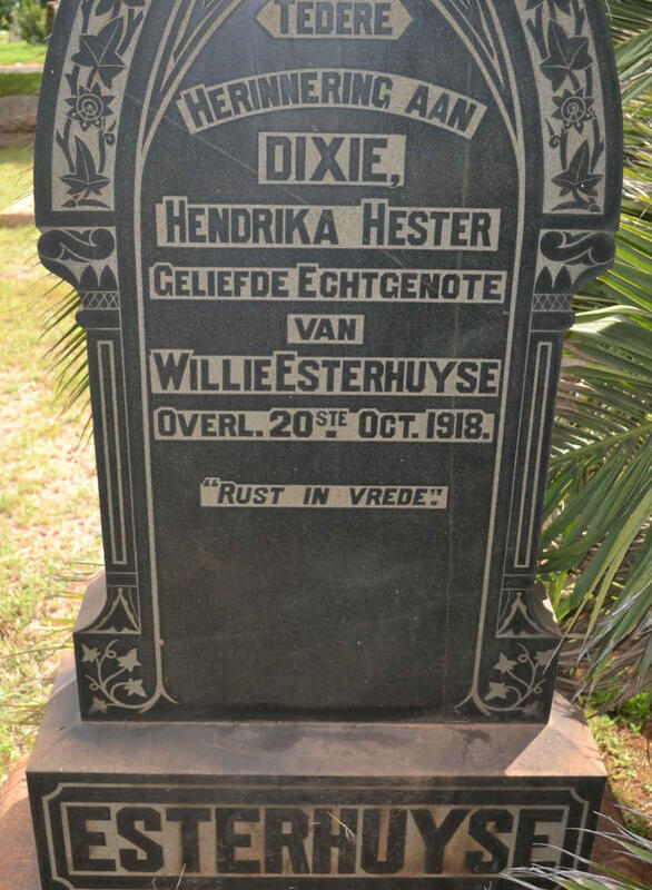 ESTHERHUYSE Hendrika Hester -1918