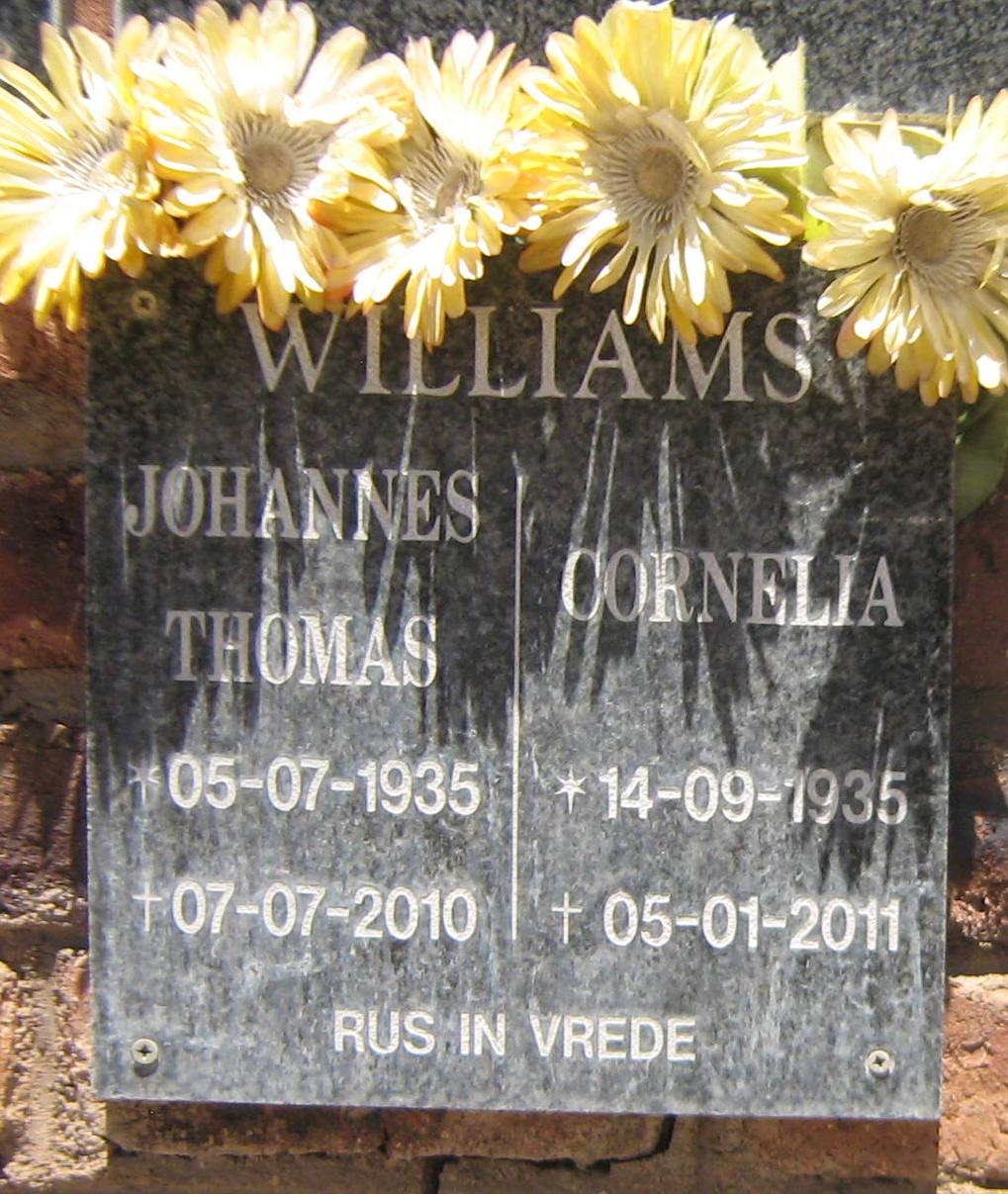 WILLIAMS Johannes Thomas 1935-2010 & Cornelia 1935-2011