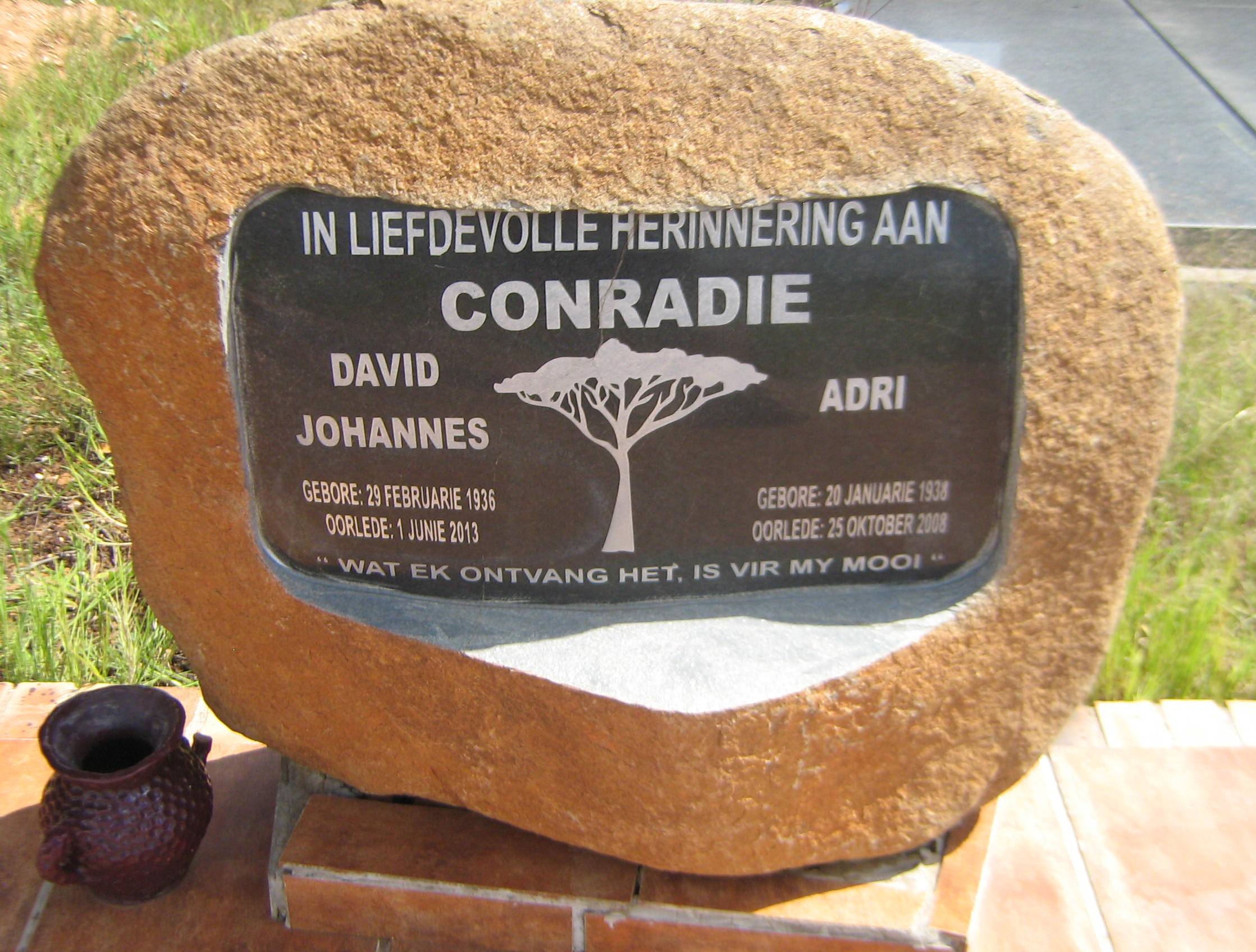 CONRADIE David Johannes 1936-2013 & Adri 1938-2008