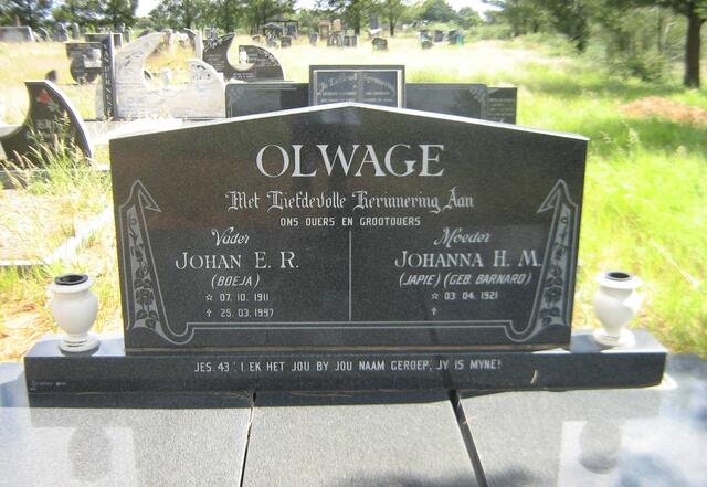 OLWAGE Johan E.R. 1911-1997 & Johanna H.M. BARNARD 1921-