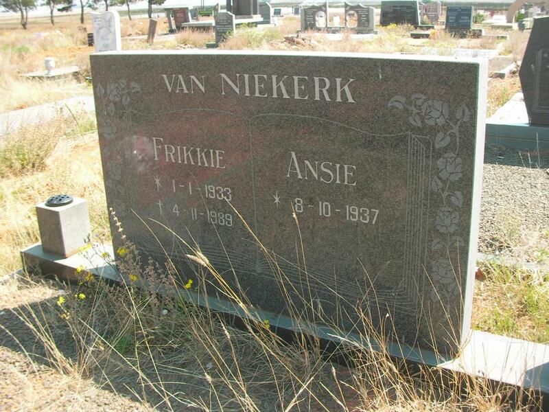 NIEKERK Frikkie, van 1933-1989 & Ansie 1937-