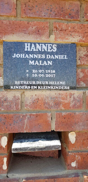 MALAN Johannes Daniel 1938-2017