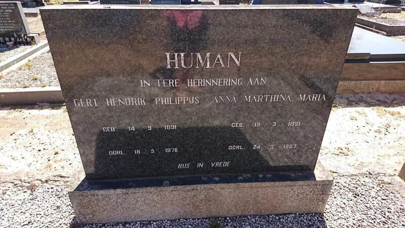 HUMAN Gert Hendrik Philippus 1891-1976 & Anna Marthina Maria 1891-1967