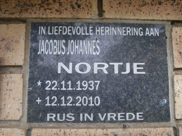 NORTJE Jacobus Johannes 1937-2010