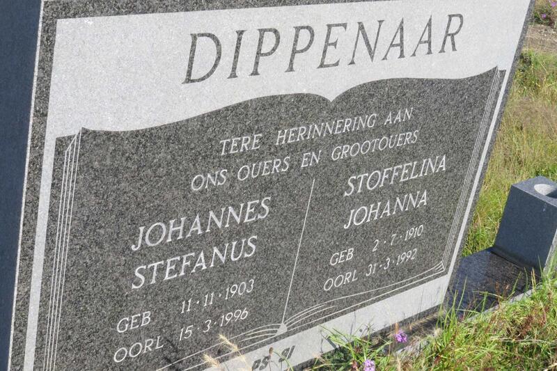 DIPPENAAR Johannes Stephanus 1903-1996 & Stoffelina Johanna 1910-1992