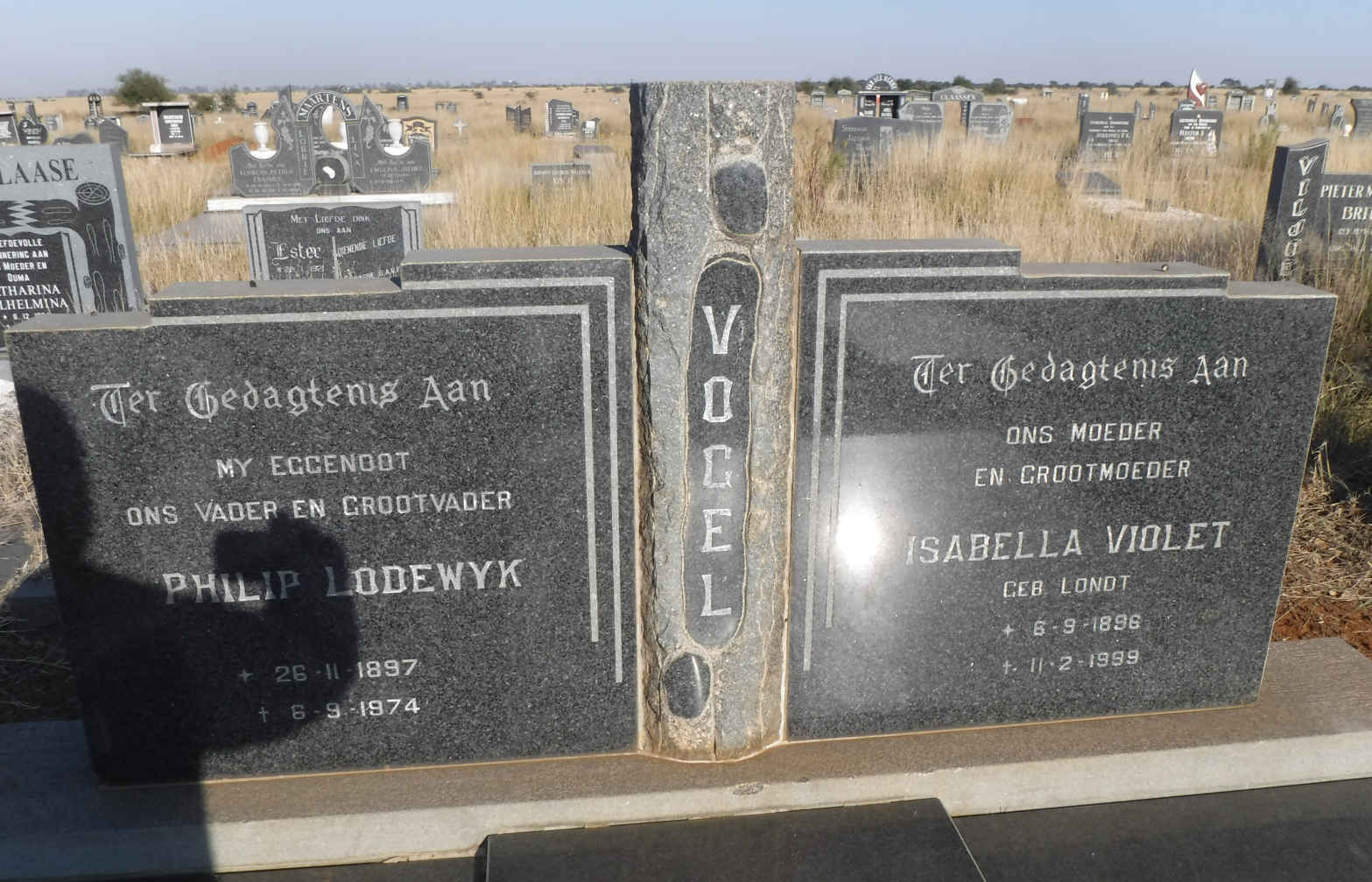 VOGEL Philip Lodewyk 1897-1974 & Isabella Violet LONDT 1896-1999