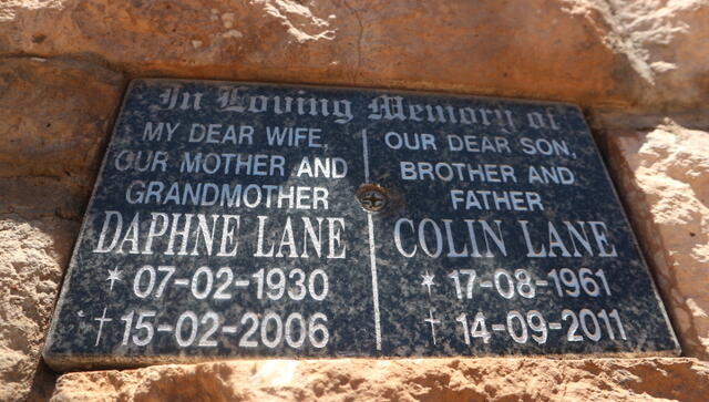 LANE Daphne 1930-2006 :: LANE Colin 1961-2011