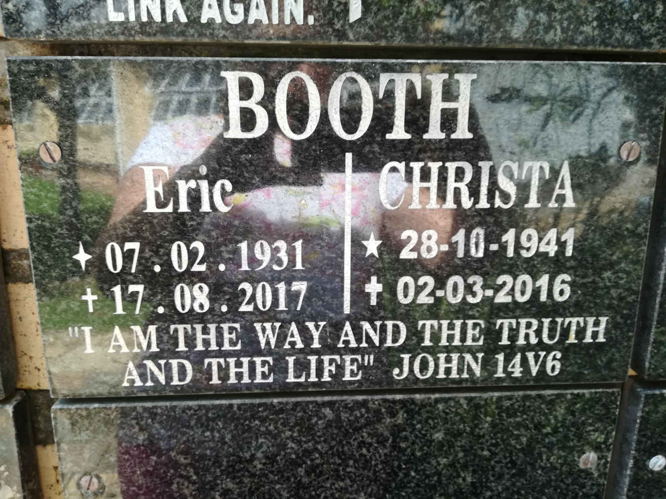 BOOTH Eric 1931-2017 & Christa 1941-2016