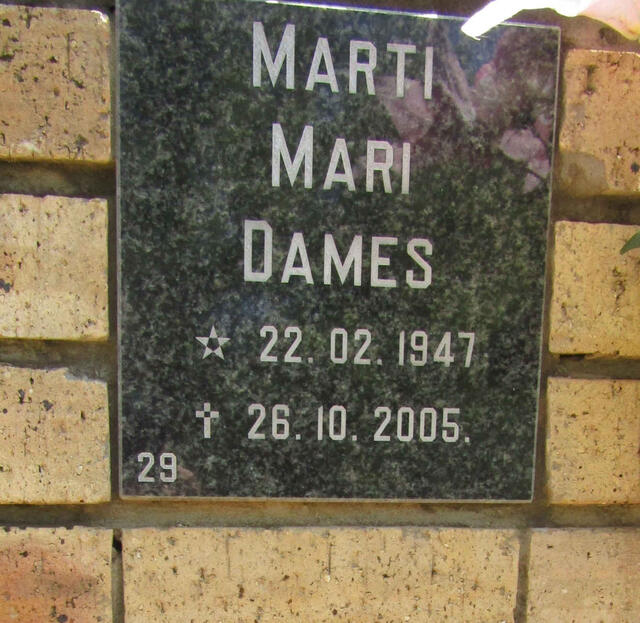 DAMES Marti Mari 1947-2005