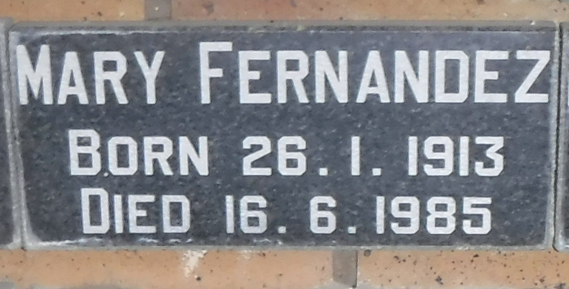 FERNANDES Mary 1913-1985