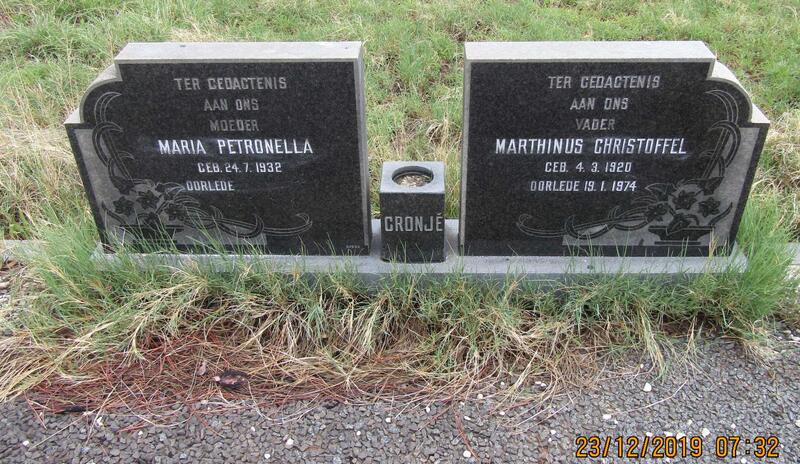 CRONJÉ Marthinus Christoffel 1920-1974 & Maria Petronella 1932-