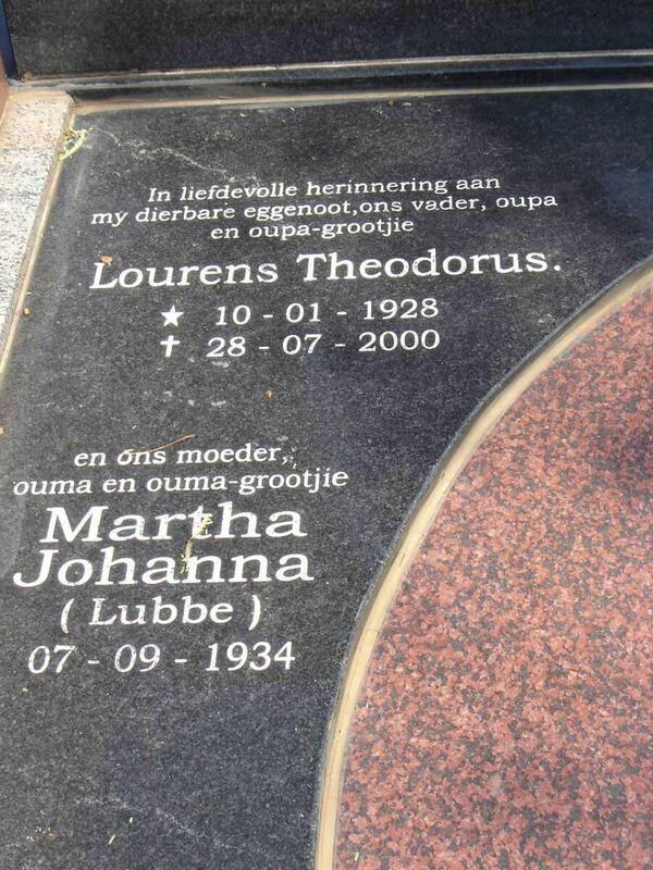 RADEMEYER Lourens Theodorus 1928-2000 & Martha Johanna LUBBE 1934-