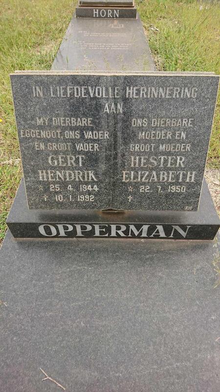 OPPERMAN Gert Hendrik 1944-1992 & Hester Elizabeth 1950-