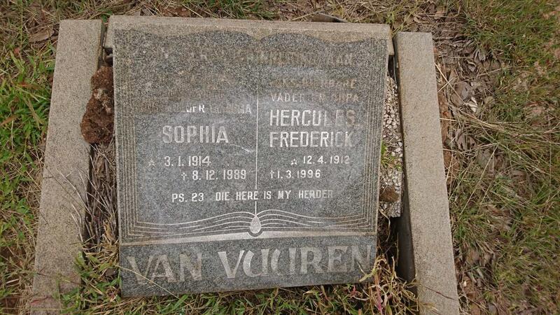 VUUREN Hercules Frederick, van 1912-1996 & Sophia 1914-1989