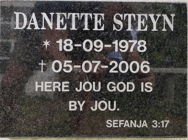 STEYN Danette 1978-2006