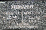 NIEMANDT Jacobus J. 1932- & Gertruida M. 1942-2017