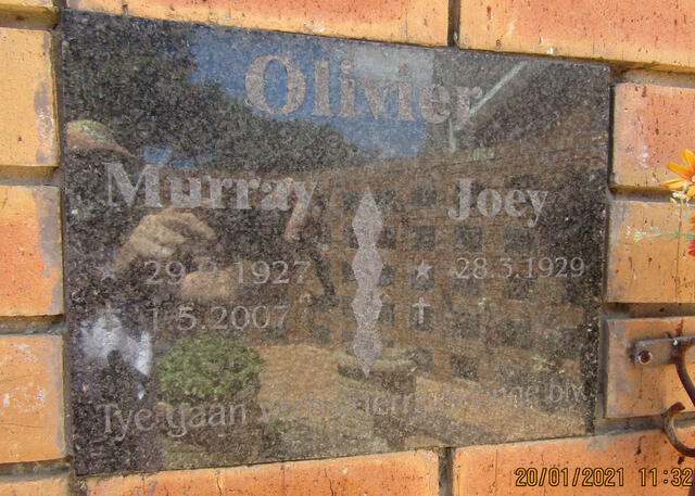 OLIVIER Murray 1927-2007 & Joey 1929-