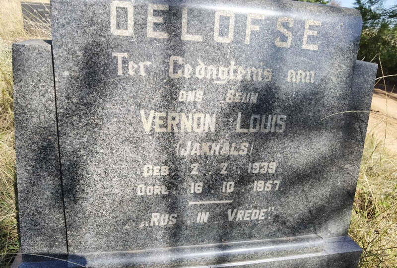 OELOFSE Vernon Louis 1939-1957