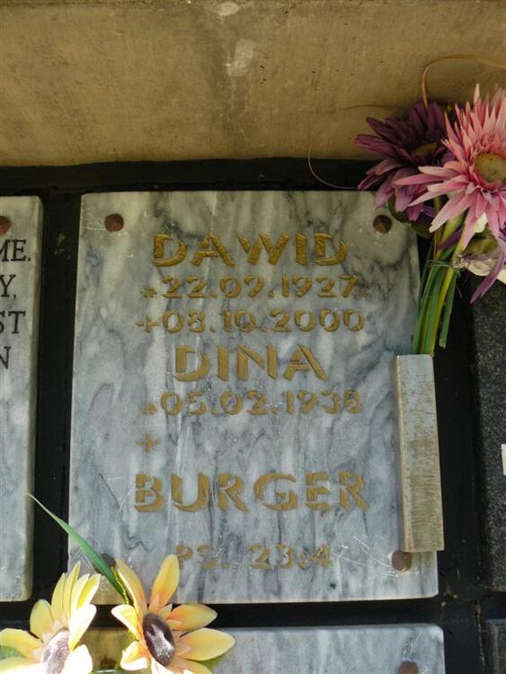 BURGER Dawid Frederick 1927-2000 & Dina 1930-