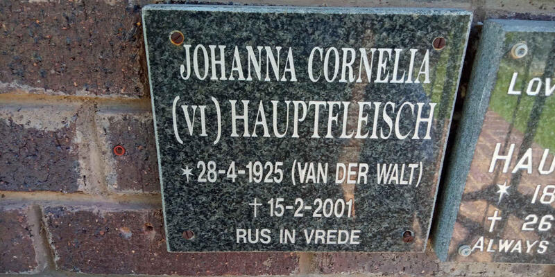 HAUPTFLEISCH Johanna Cornelia nee VAN DER WALT 1925-2001