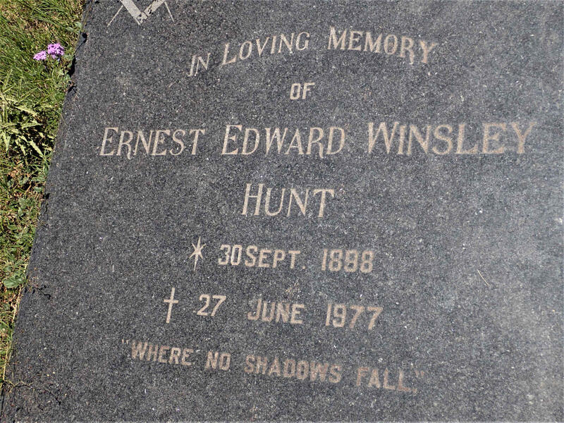 HUNT Ernest Edward Winsley 1898-1977