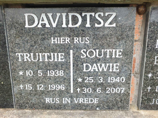 DAVIDTSZ Soutie Dawie 1940-2007 & Truitjie 1938-1996