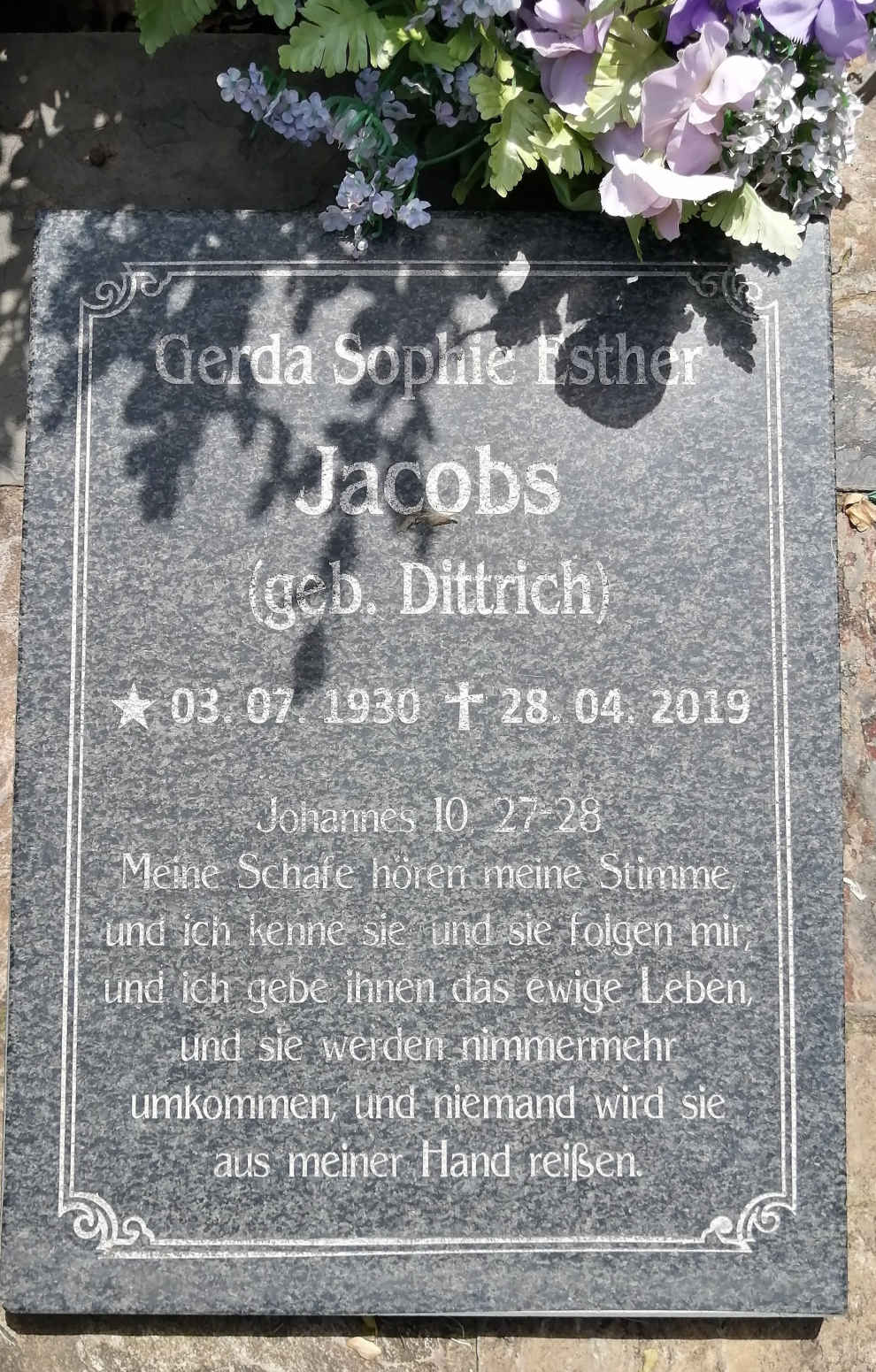 JACOBS Gerda Sophie Esther nee DITTRICH 1930-2019