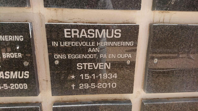 ERASMUS Steven 1934-2010
