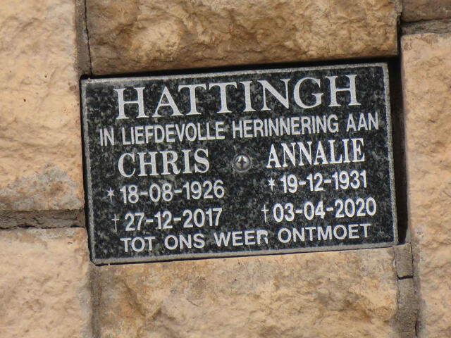 HATTINGH Chris 1926-2017 & Annalie 1931-2020
