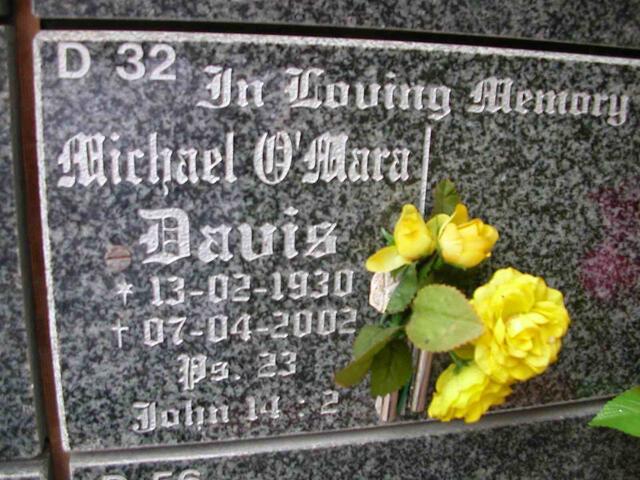 DAVIS Michael O'Mara 1930-2002