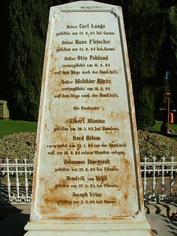 Soldiers who died in uprising of 1893-1894_2