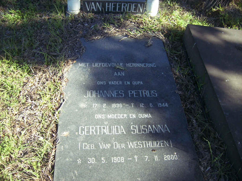 HEERDEN Johannes Petrus, van 1896-1944 & Getruida Susanna VAN DER WESTHUIZEN 1908-2000