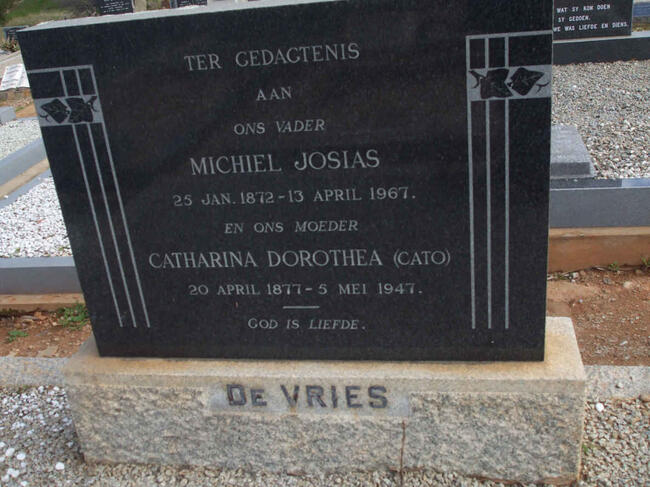 VRIES Michiel Josias 1872-1967 & Catharina Dorothea CATO 1877-1947