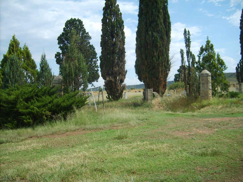 1. Entrance to Paul Roux cemetery