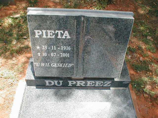 PREEZ Pieta, du 1916-2001