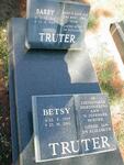 TRUTER Barry 1912-1985 & Betsy 1915-2002
