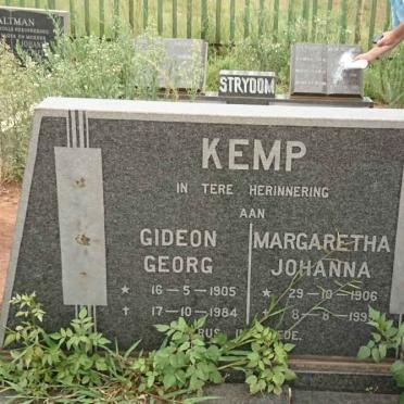 KEMP Gideon Georg 1905-1984 &amp; Margaretha Johanna 1906-199?